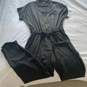 Black Jumpsuit NWT Lord and Taylor